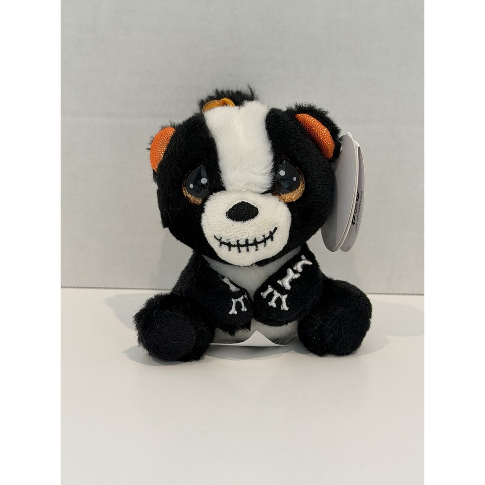 Precious Moments Bones The Skunk Halloween Cutie Pet-tudies Plush Keychain